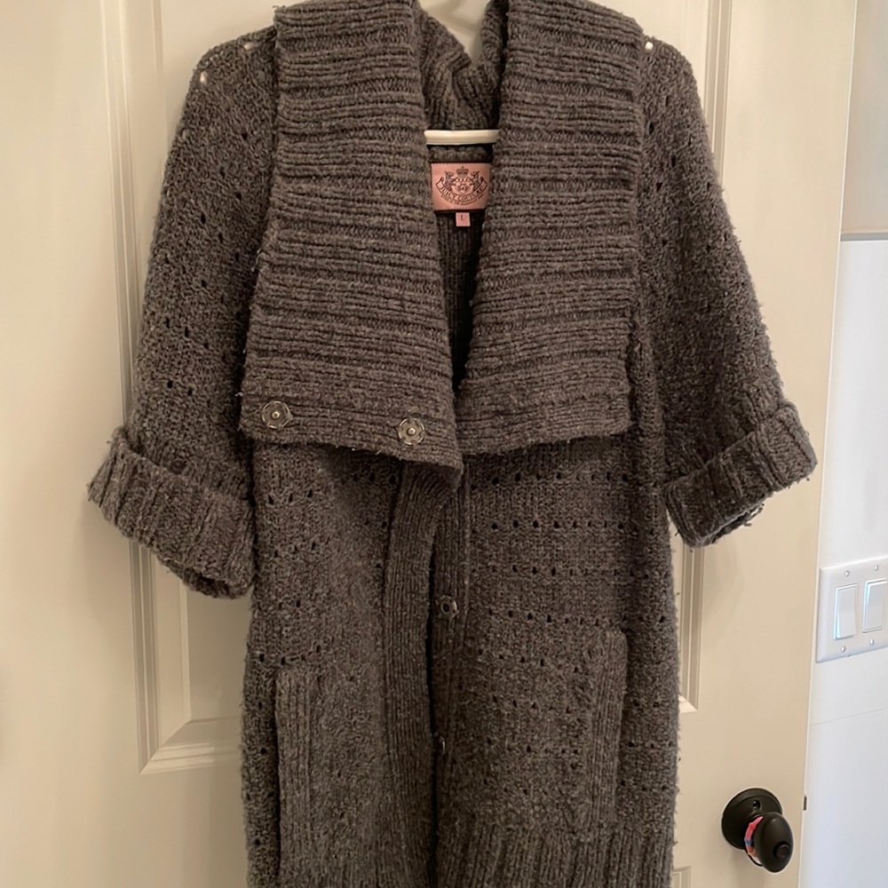 Oversized collared grey sweater